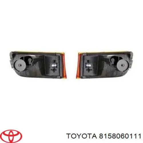 Катафот (відбивач) заднього бампера, правий Toyota 4Runner (GRN21, UZN21) (Тойота 4 раннер)