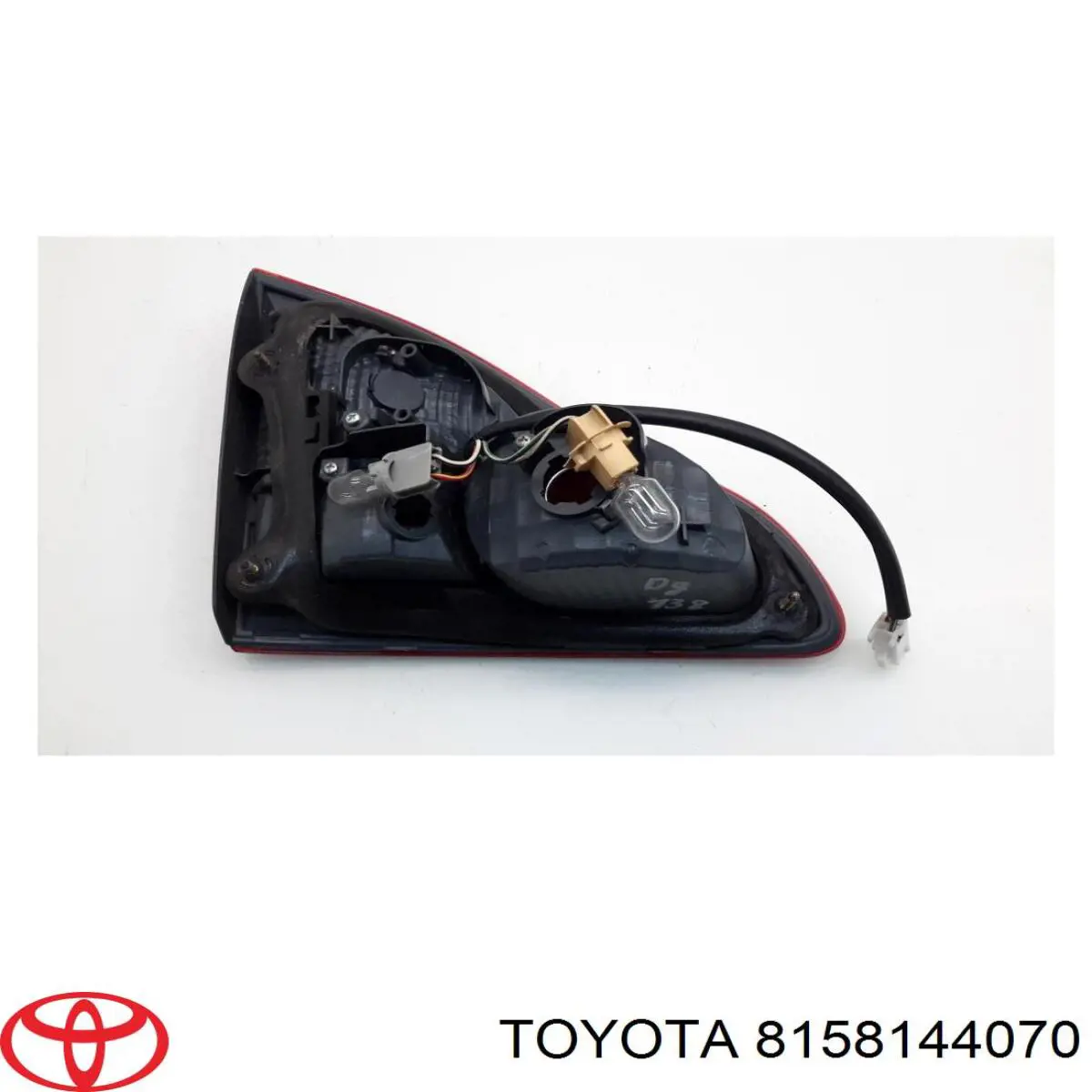 Стоп задній Toyota 8158144070 ціна, від 37.67 USD