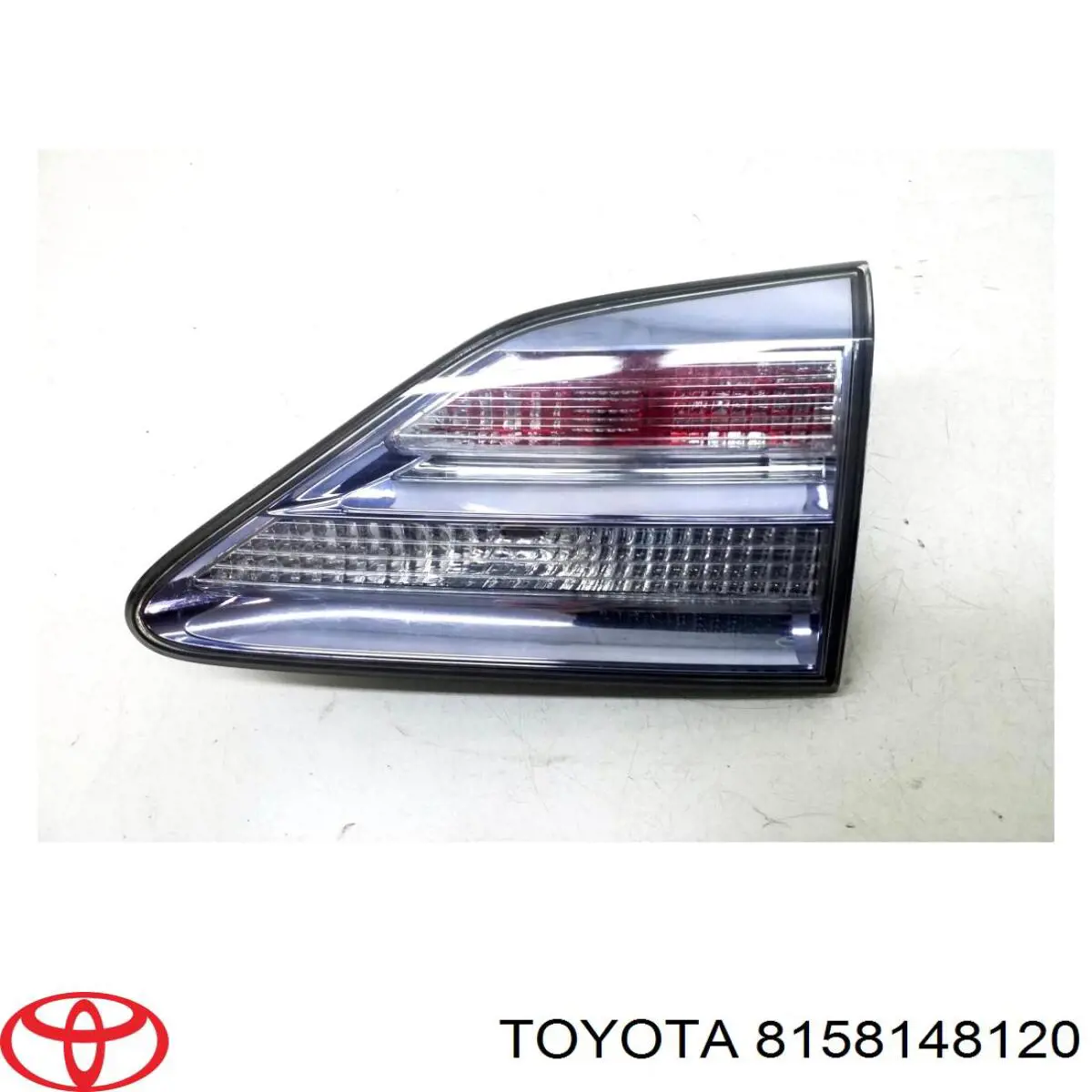 8158148120 Toyota Ліхтар задній правий, внутрішній