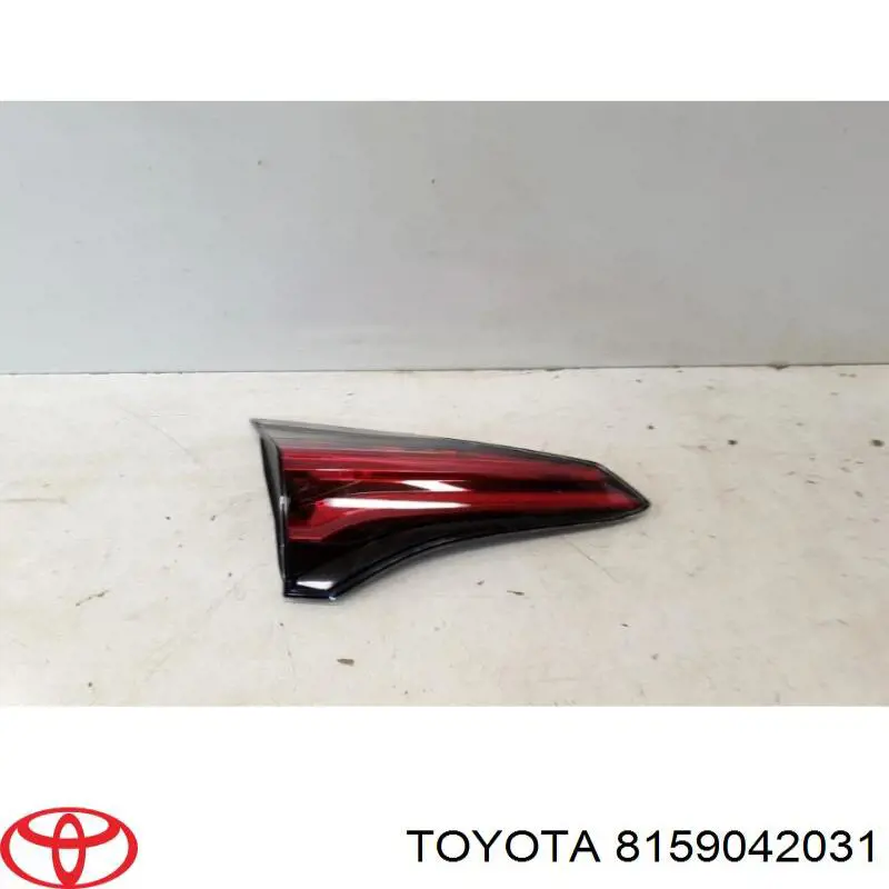 Стоп задній Toyota 8159042031 ціна, від 111.33 USD