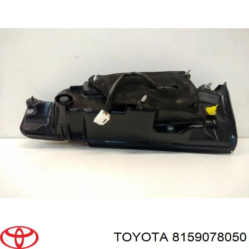 Стоп задній Toyota 8159078050 ціна, від 88.68 USD