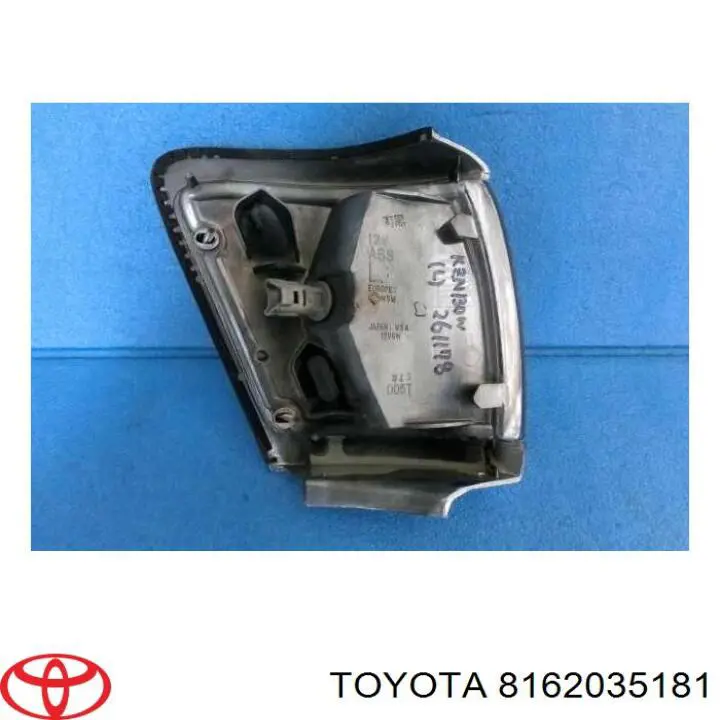 Габарит передній лівий 8162035181 Toyota