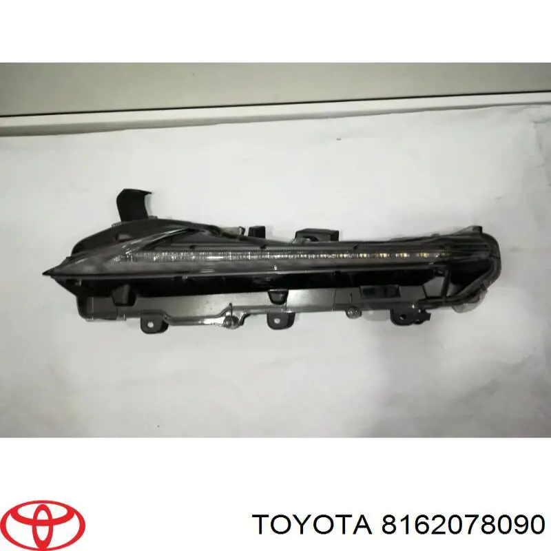 Купити 8162078090 Toyota Поворотник лівий