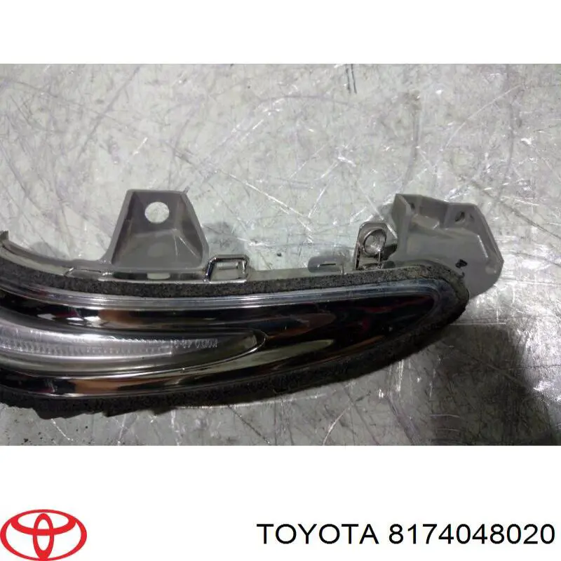 Купити 8174048020 Toyota Покажчик повороту дзеркала, лівий