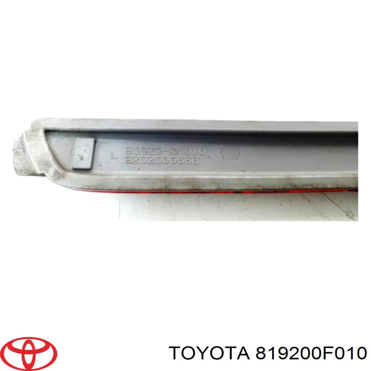 Катафот (відбивач) заднього бампера, лівий Toyota 819200F010 ціна, від 53.79 USD
