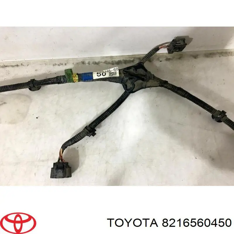 8216560450 Toyota 