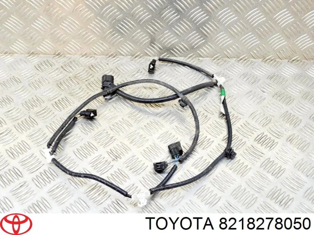 8218278050 Toyota 