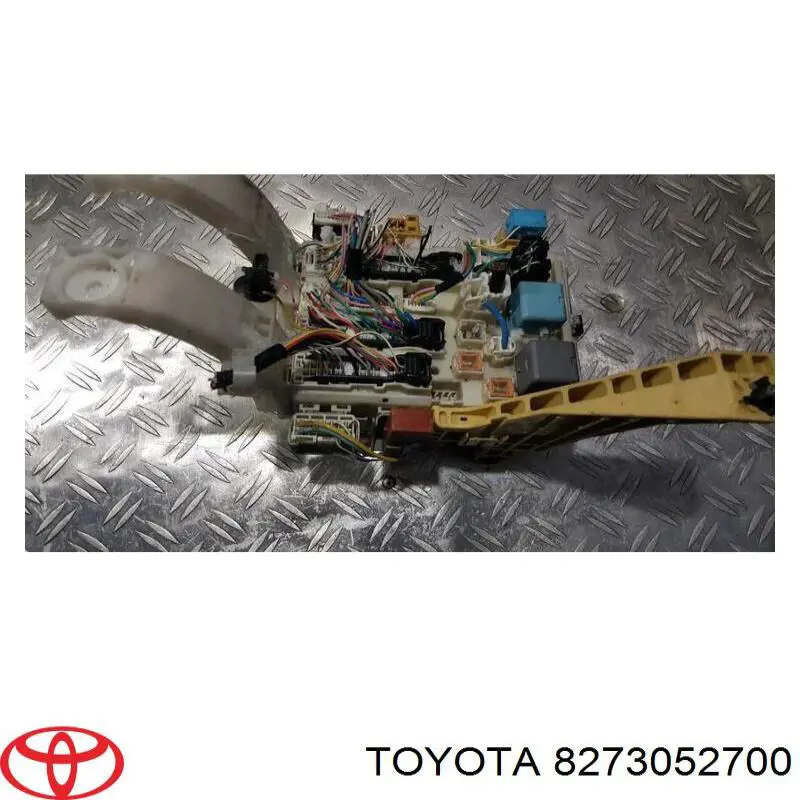  Toyota 8273052700 ціна, від 23.70 USD