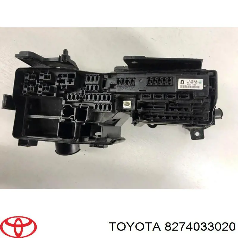 Коробка запобіжників Toyota 8274033020 ціна, від 74.73 USD