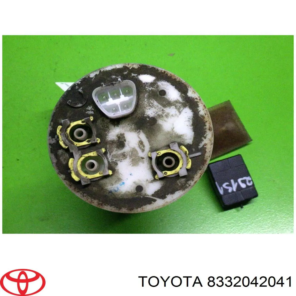 Датчик рівня палива в баку Toyota RAV4 2 (XA2) (Тойота Рав4)