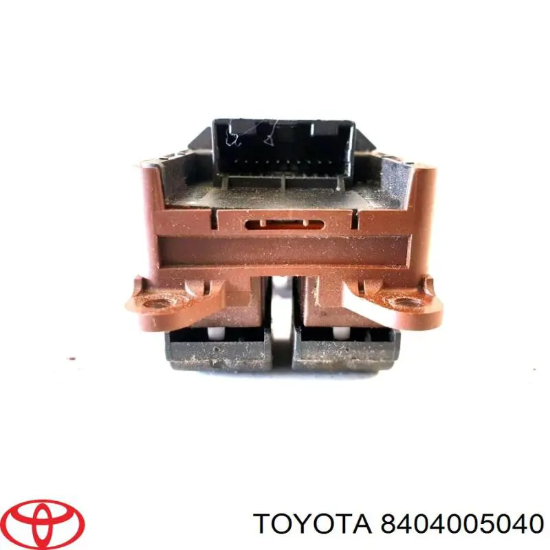 Кнопковий блок керування склопідіймачами передній лівий 8404005040 Toyota