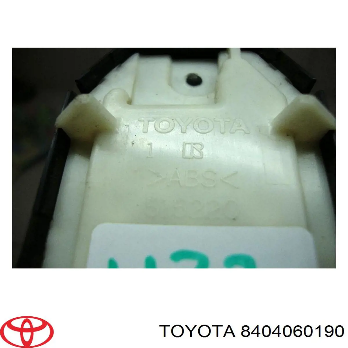 8404060190 Toyota Кнопки переднього лівого склопід'ємника