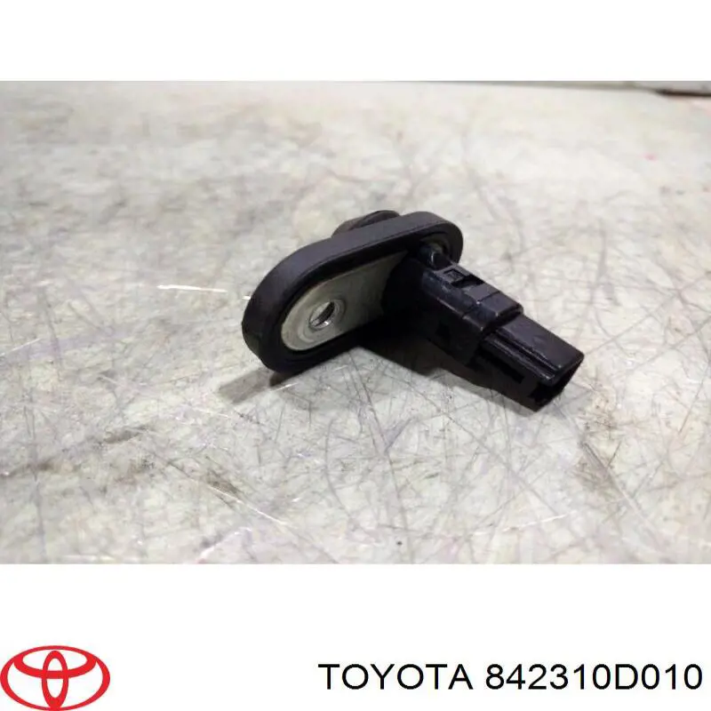842310D010 Toyota 