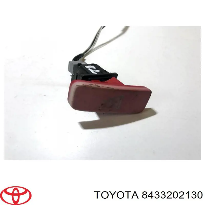 8433202130 Toyota Аварійна кнопка