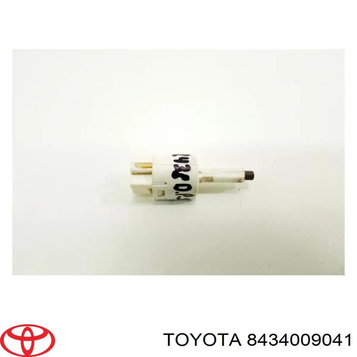 8434009041 Toyota датчик включення стопсигналу