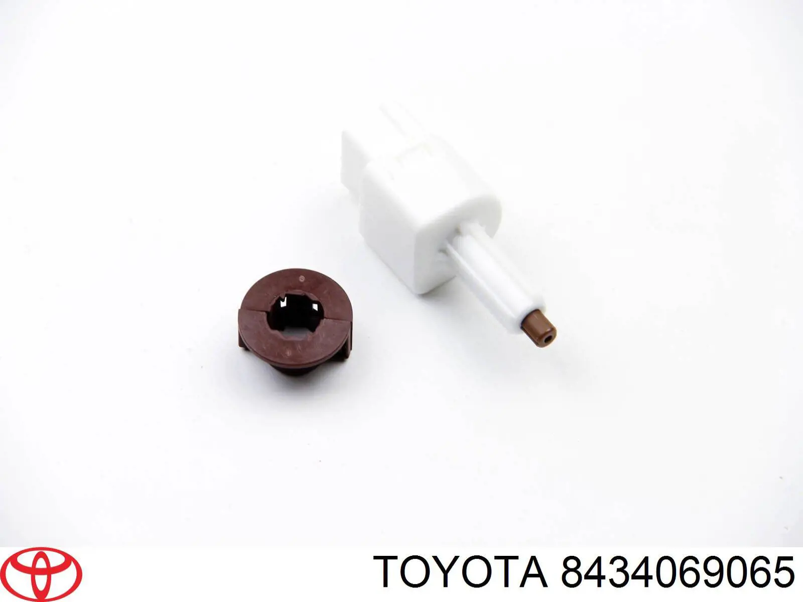 Кнопка стоп-сигналу Toyota 8434069065 ціна, від 10.29 USD