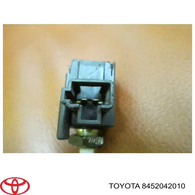  8452042010 Toyota