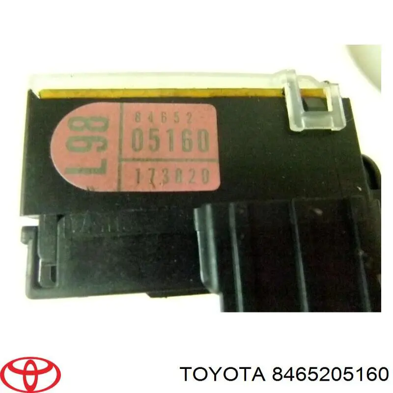 Перемикач підрульовий, правий Toyota 8465205160 ціна, від 7.05 USD