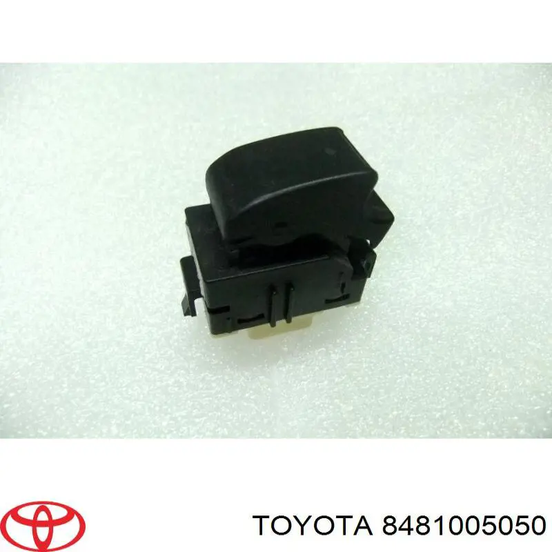 Кнопка вмикання двигуна склопідіймача передня права Toyota Avensis (T25) (Тойота Авенсіс)