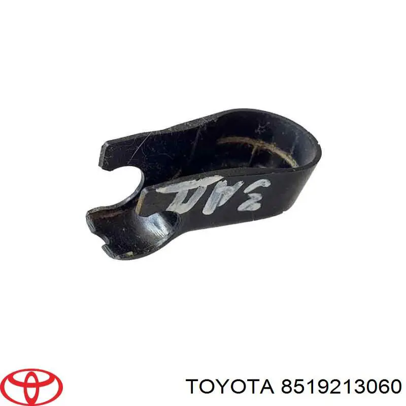 Заглушка гайки кріплення повідка заднього двірника 8519213060 Toyota