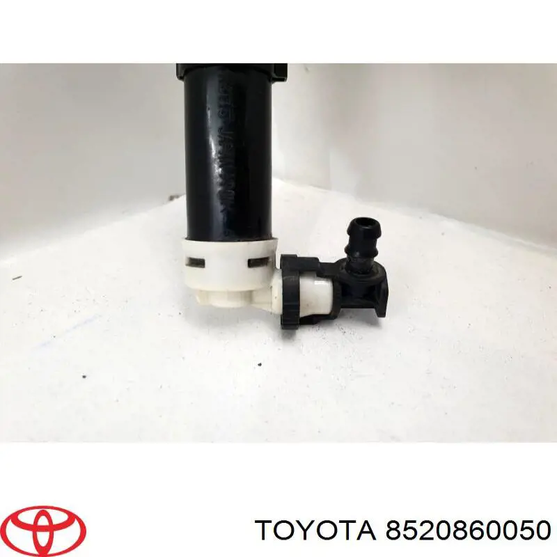 8520860050 Toyota Сопло омивача фари передньої, лівої