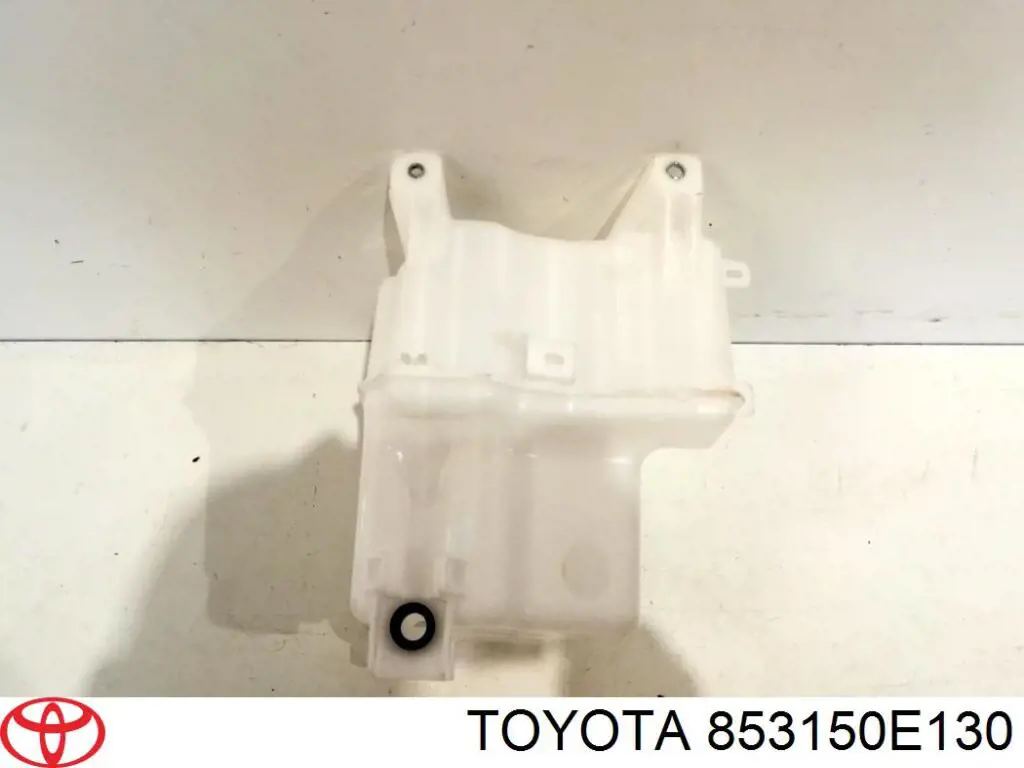 Бачок омивача лобового скла Toyota 853150E130 ціна, від 68.92 USD