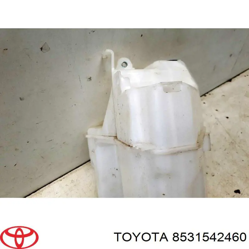 Бачок омивача скла Toyota RAV4 5 (A5) (Тойота Рав4)