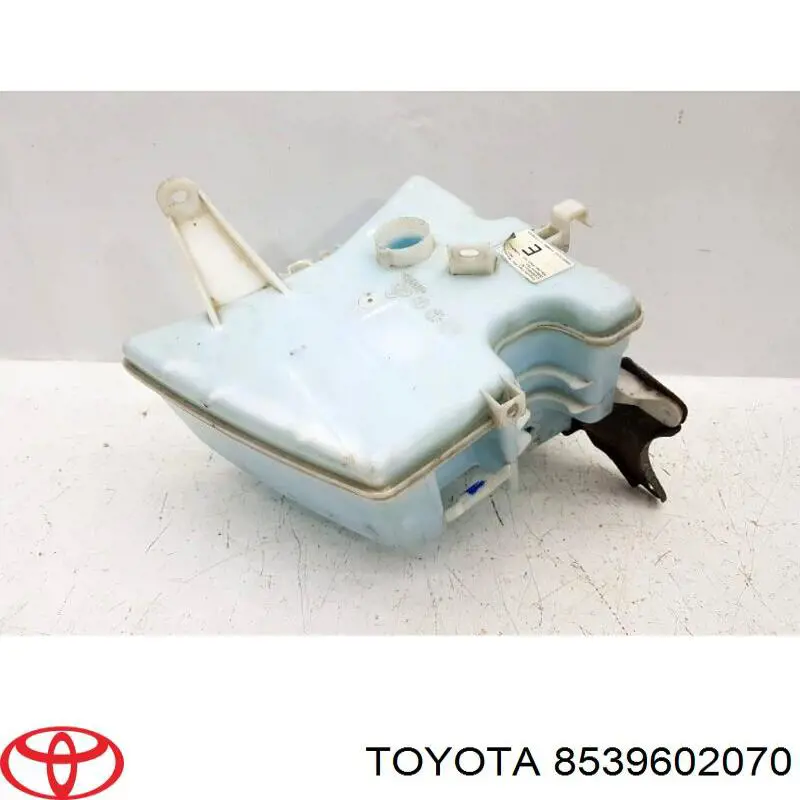 Бачок омивача скла на Toyota Corolla (E15)