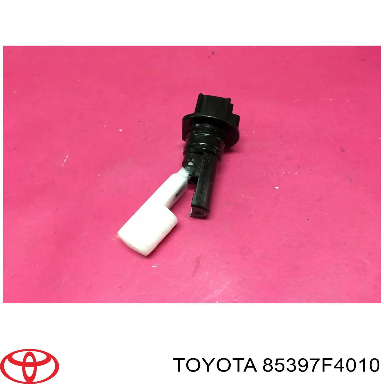 85397F4010 Toyota Датчик рівня бачка склоомивача