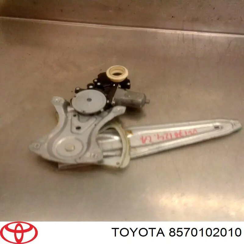 Механізм склопідіймача дверей передніх, правих Toyota 8570102010 ціна, від 16.73 USD