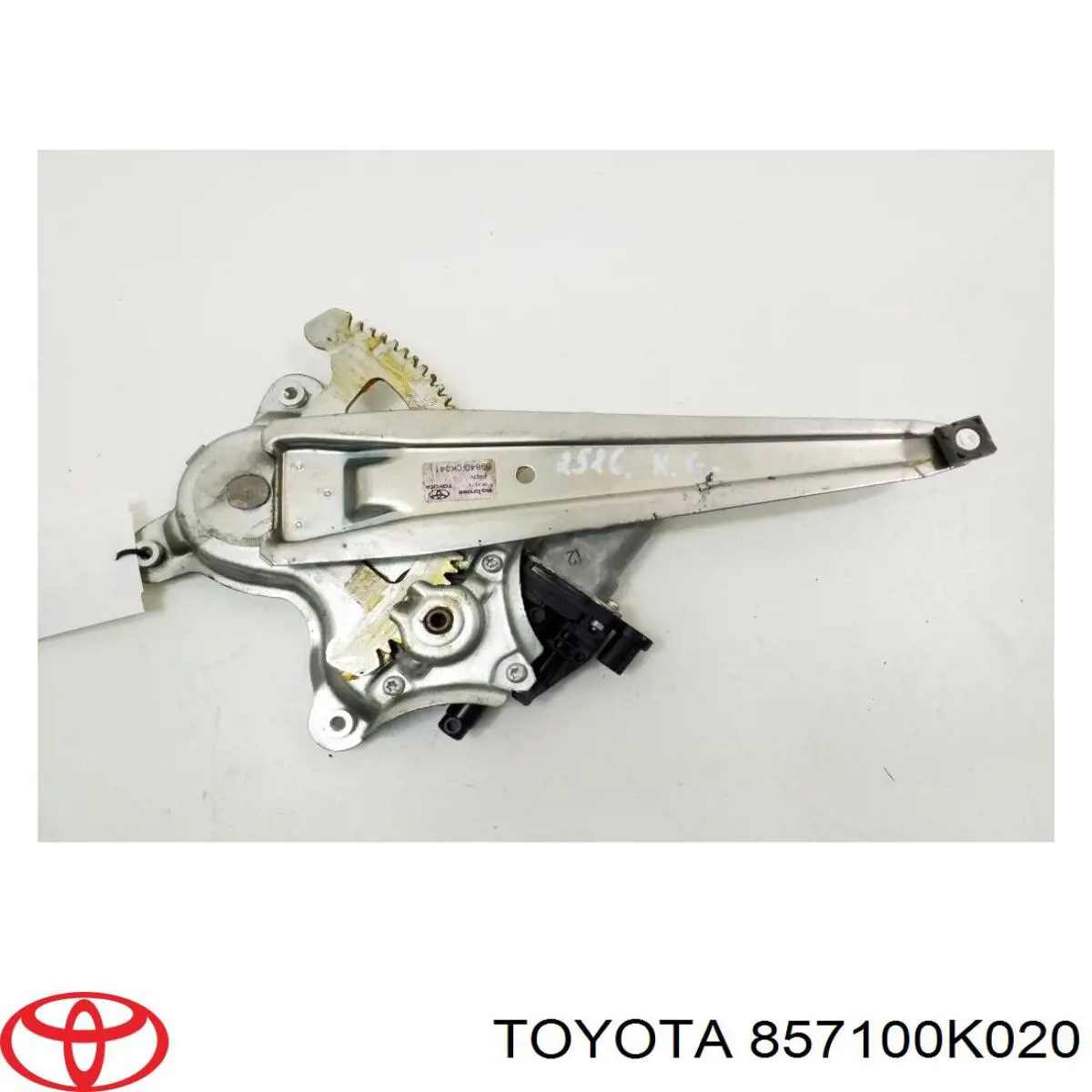 Двигун стеклопод'емника двері задньої, лівої 857100K020 Toyota