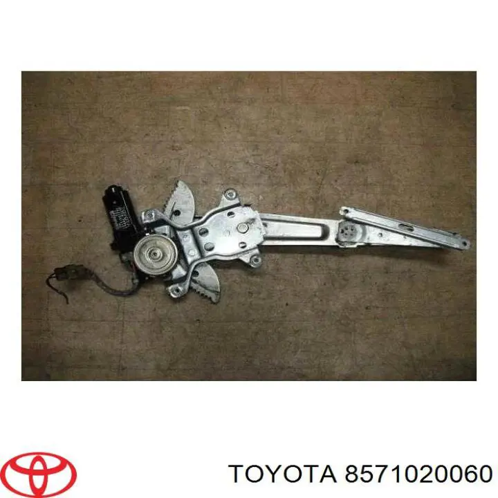 Двигун склопідіймача двері передньої, правої Toyota 8571020060 ціна, від 97.26 USD