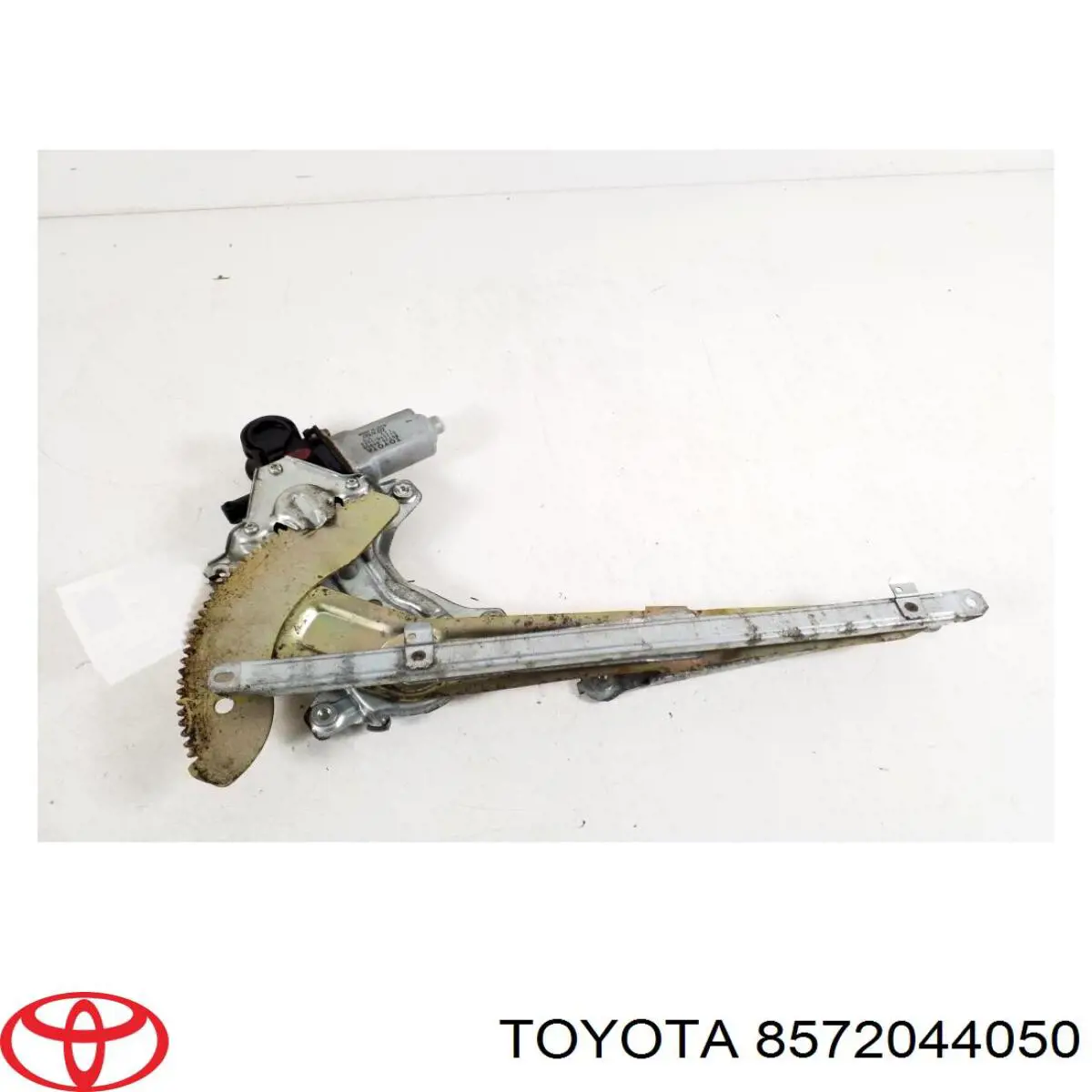 8572044050 Toyota Привід ліфта задній