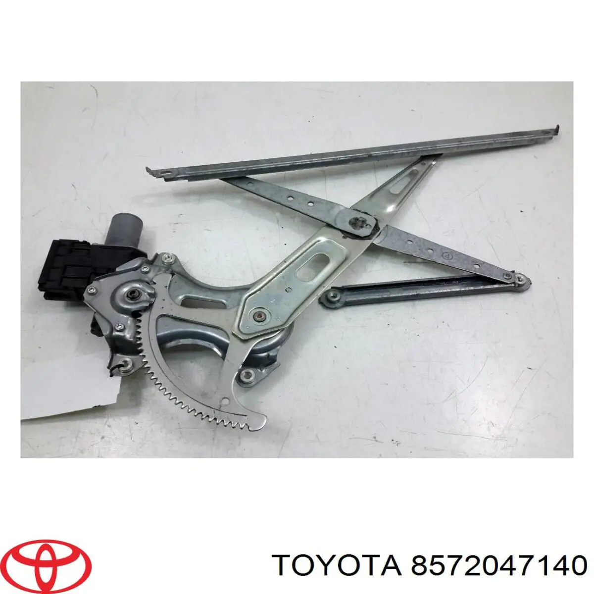 8572047140 Toyota Мотор склопідйомника водійських дверей