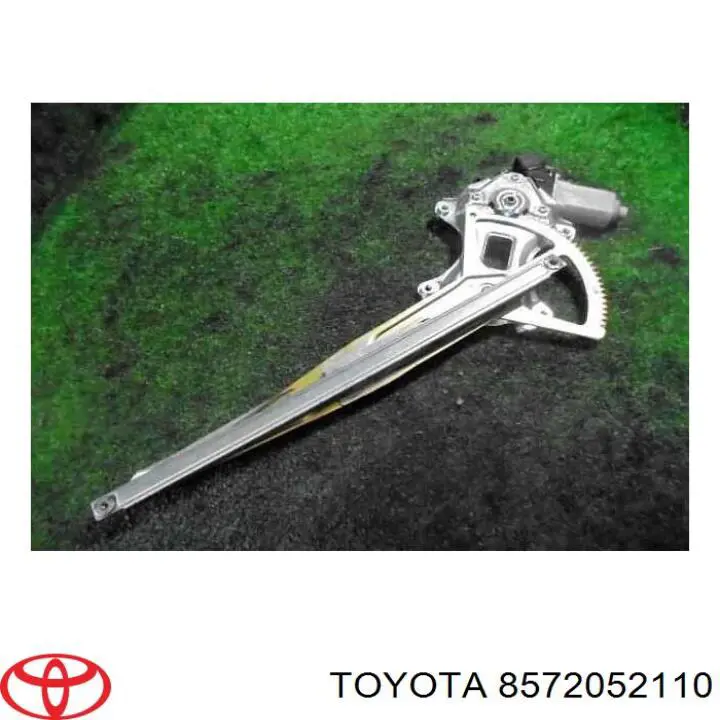 Привід ліфта передній Toyota 8572052110