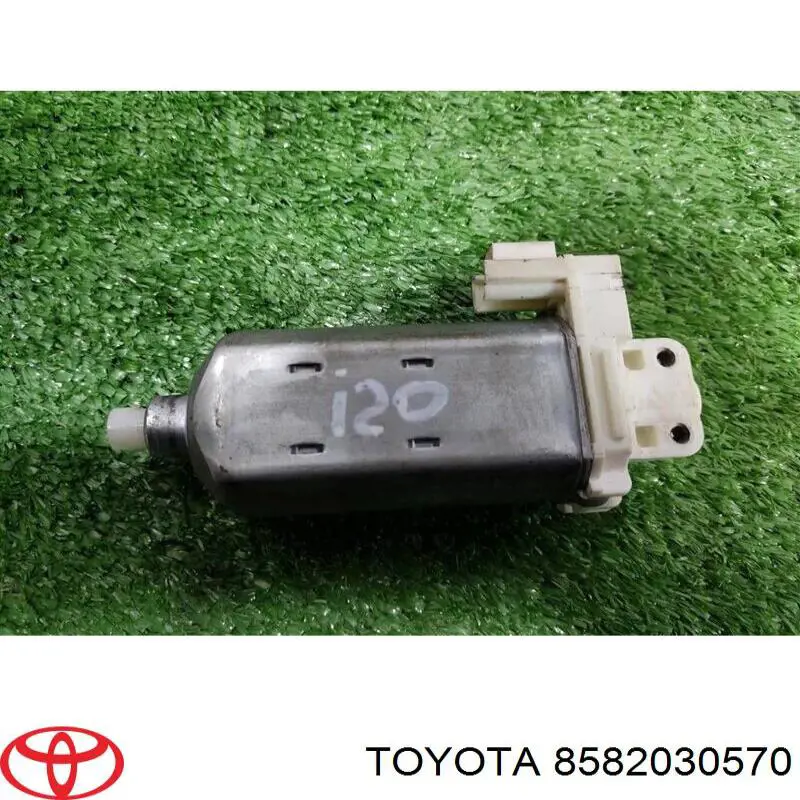 8582030570 Toyota 