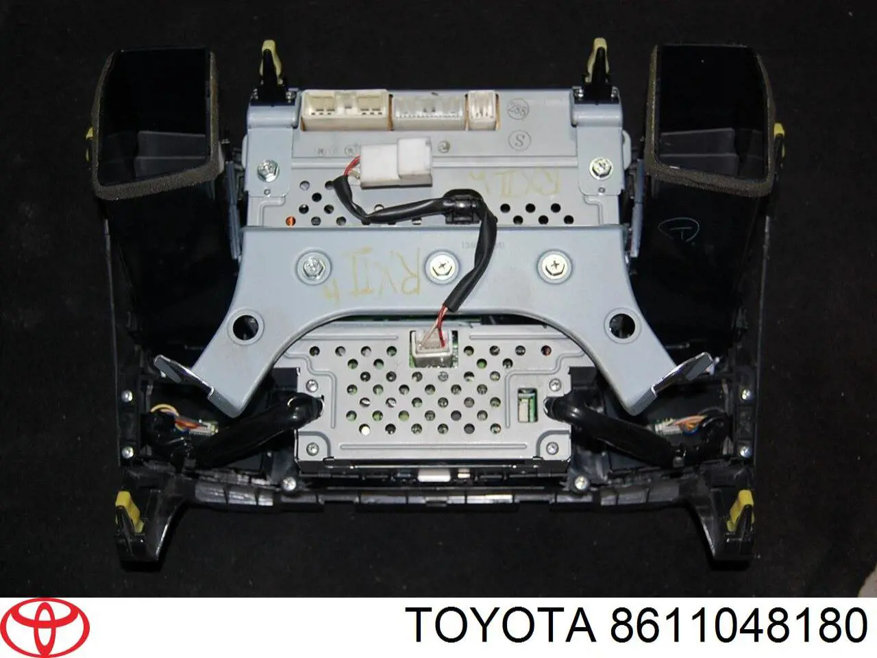 Купити 8611048180 Toyota Дисплей багатофункціональний