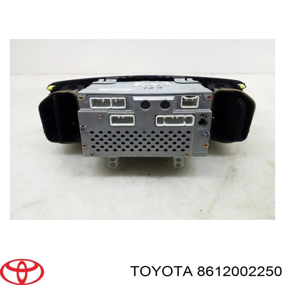 8612002250 Toyota Магнітола (радіо AM/FM)