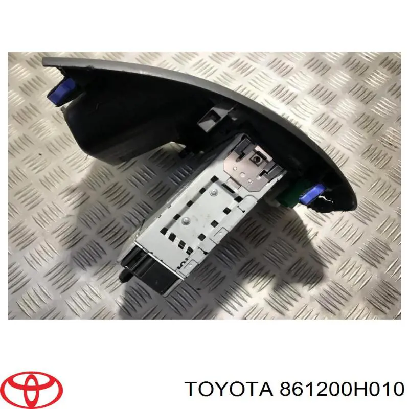 Купити 861200H010 Toyota Магнітола