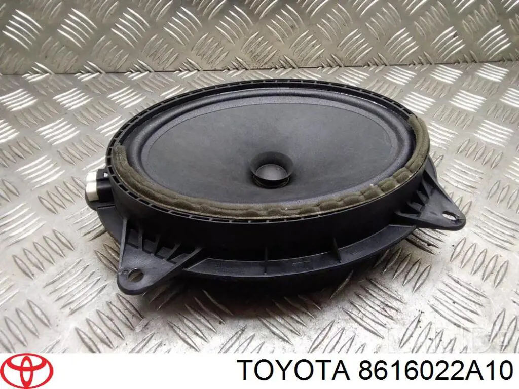 8616022A10 Toyota Динамік передньої двері
