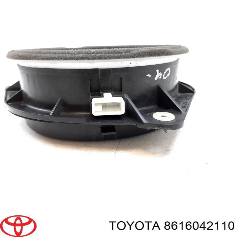 8616042110 Toyota Динамік передньої двері