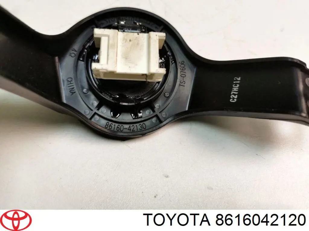 8616042120 Toyota Динамік "торпедо"