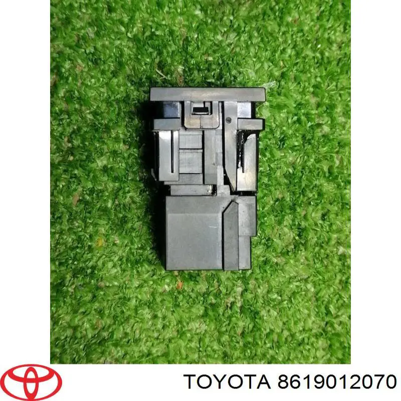  8619012070 Toyota