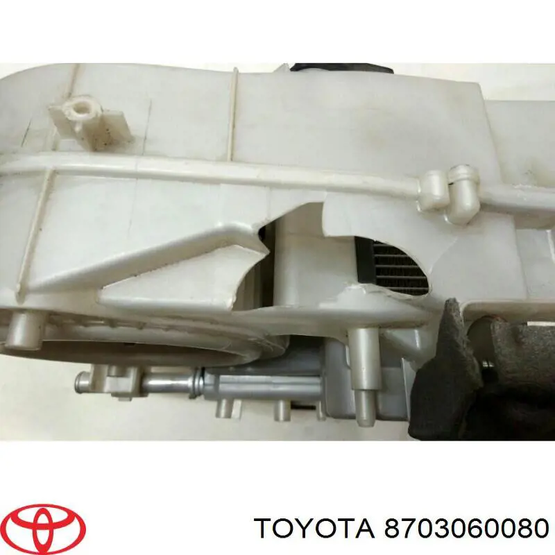  Toyota 8703060080 ціна, від 271.81 USD