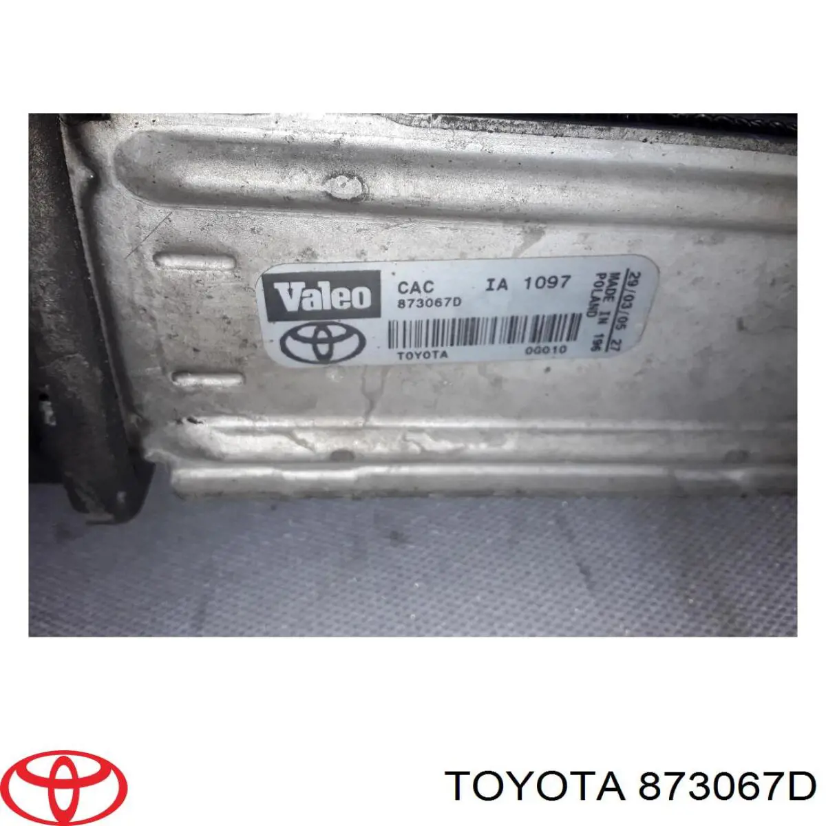Купити 873067D Toyota Радіатор интеркуллера