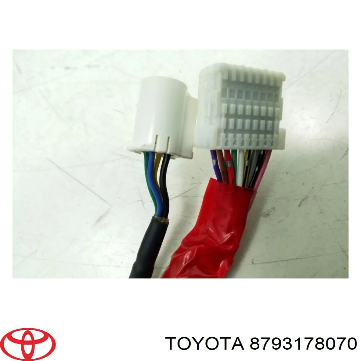 Дзеркальний елемент дзеркала заднього виду, правого 8793178070 Toyota