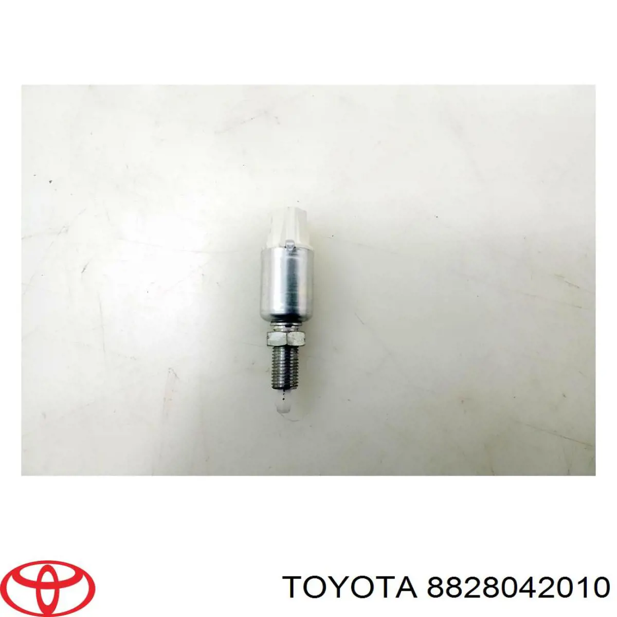 Купити 8828042010 Toyota Датчик включення зчеплення
