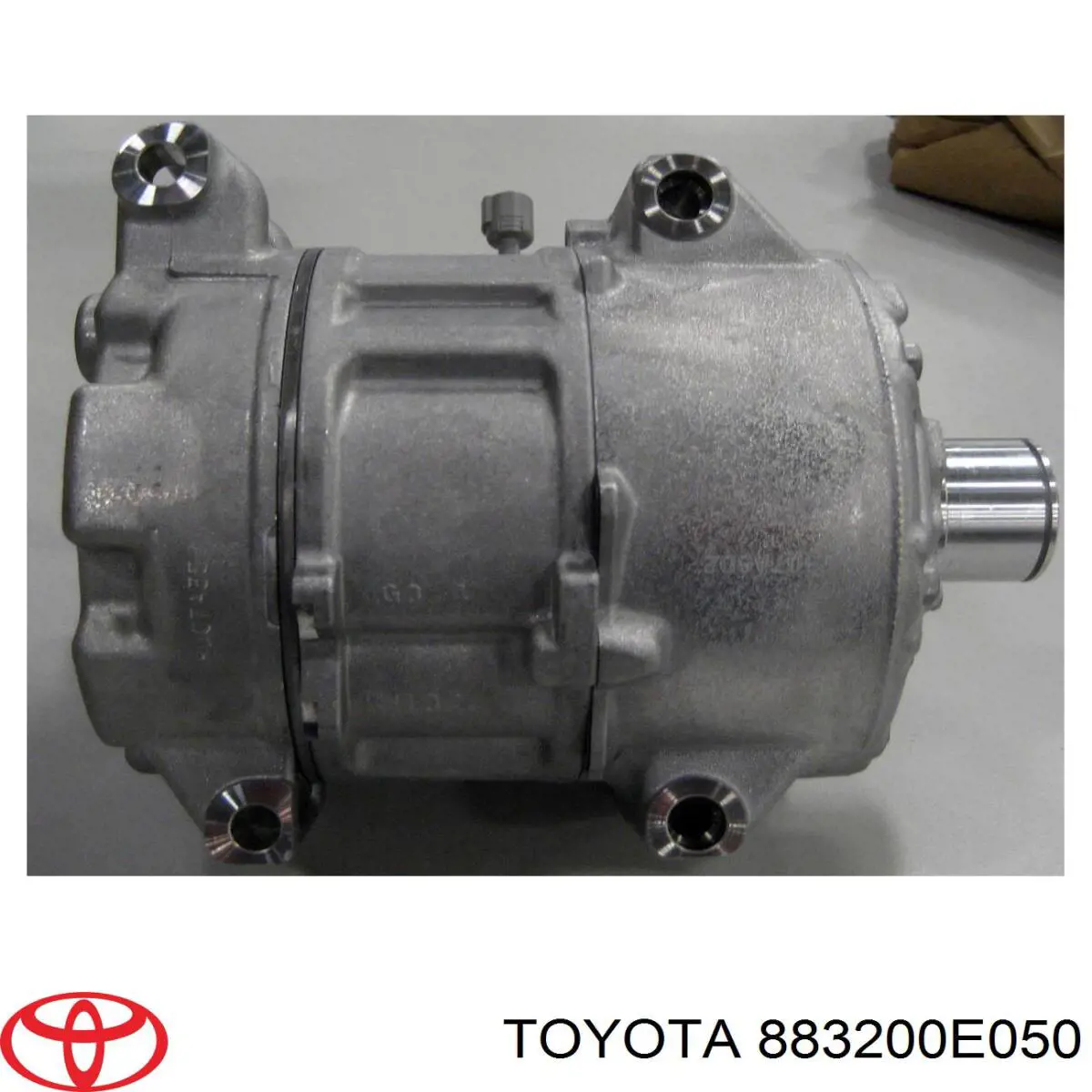 Купити 883200E050 Toyota Компресор кліматичної установки