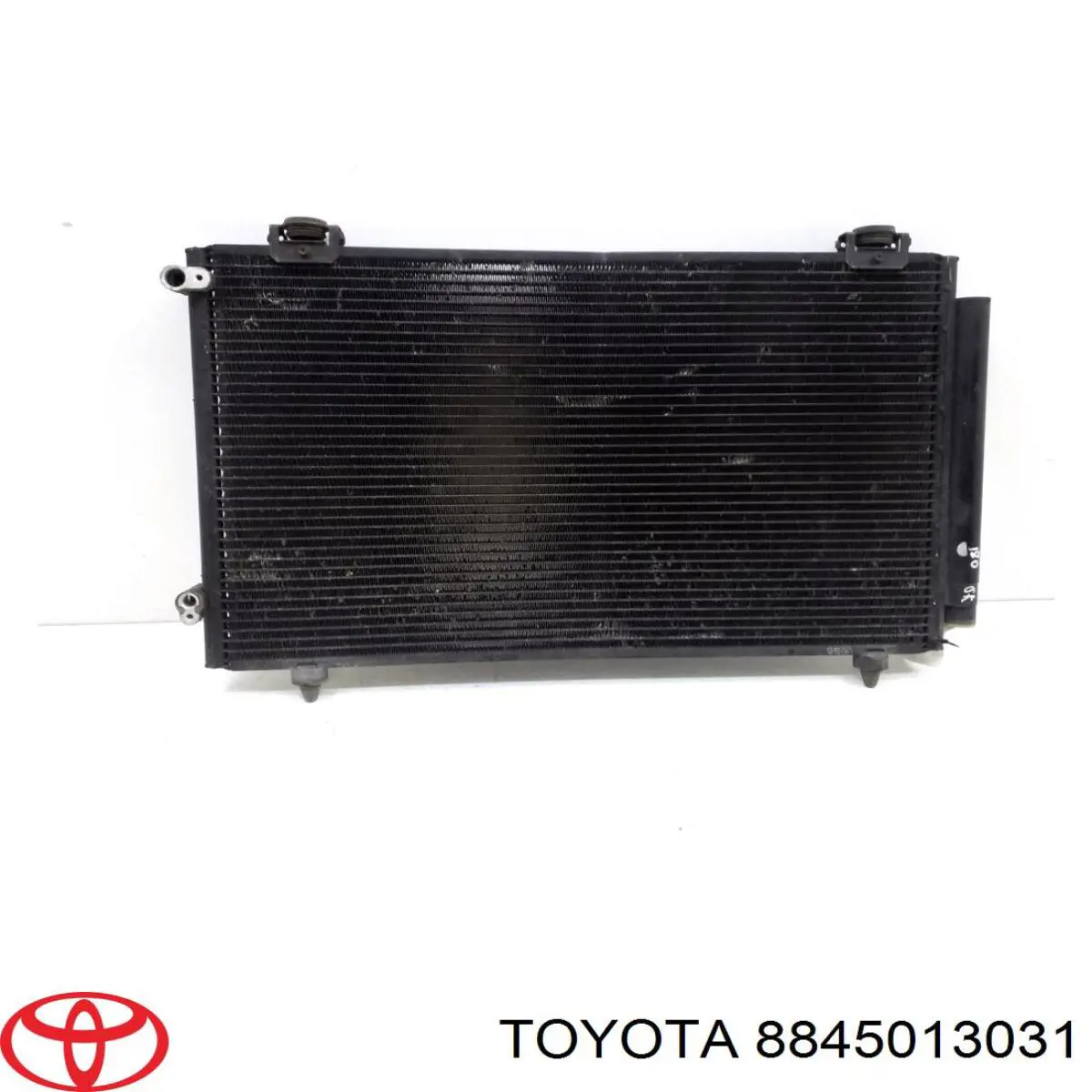 8845013031 Toyota радіатор кондиціонера