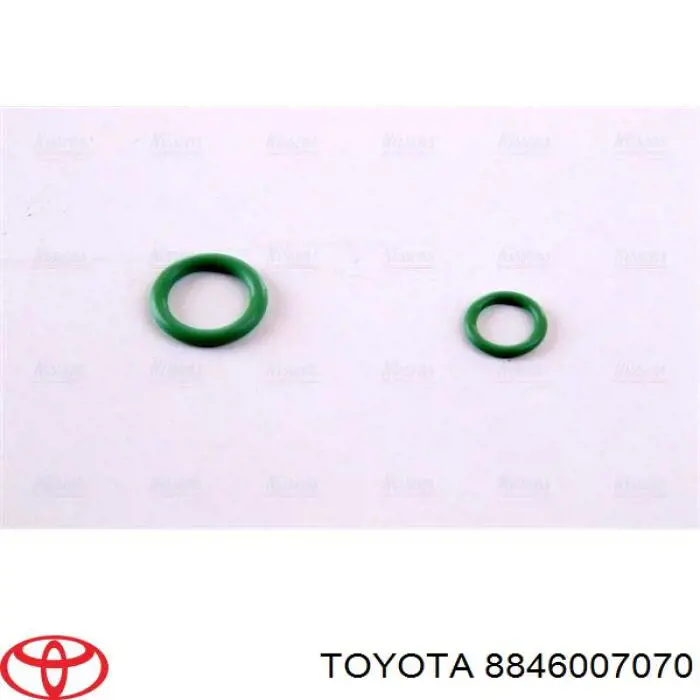 Конденсатор кондиціонера Toyota 8846007070 ціна, від 76.02 USD